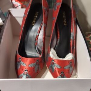 Nine West Red Fly Print Heels